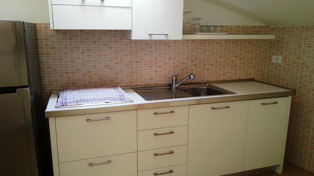 Appartamento Villa Elison Lazise Bagian luar foto