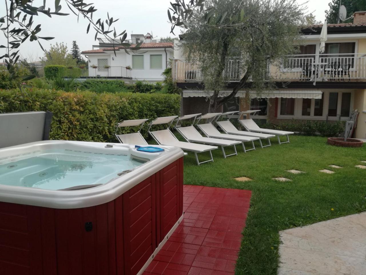 Appartamento Villa Elison Lazise Bagian luar foto